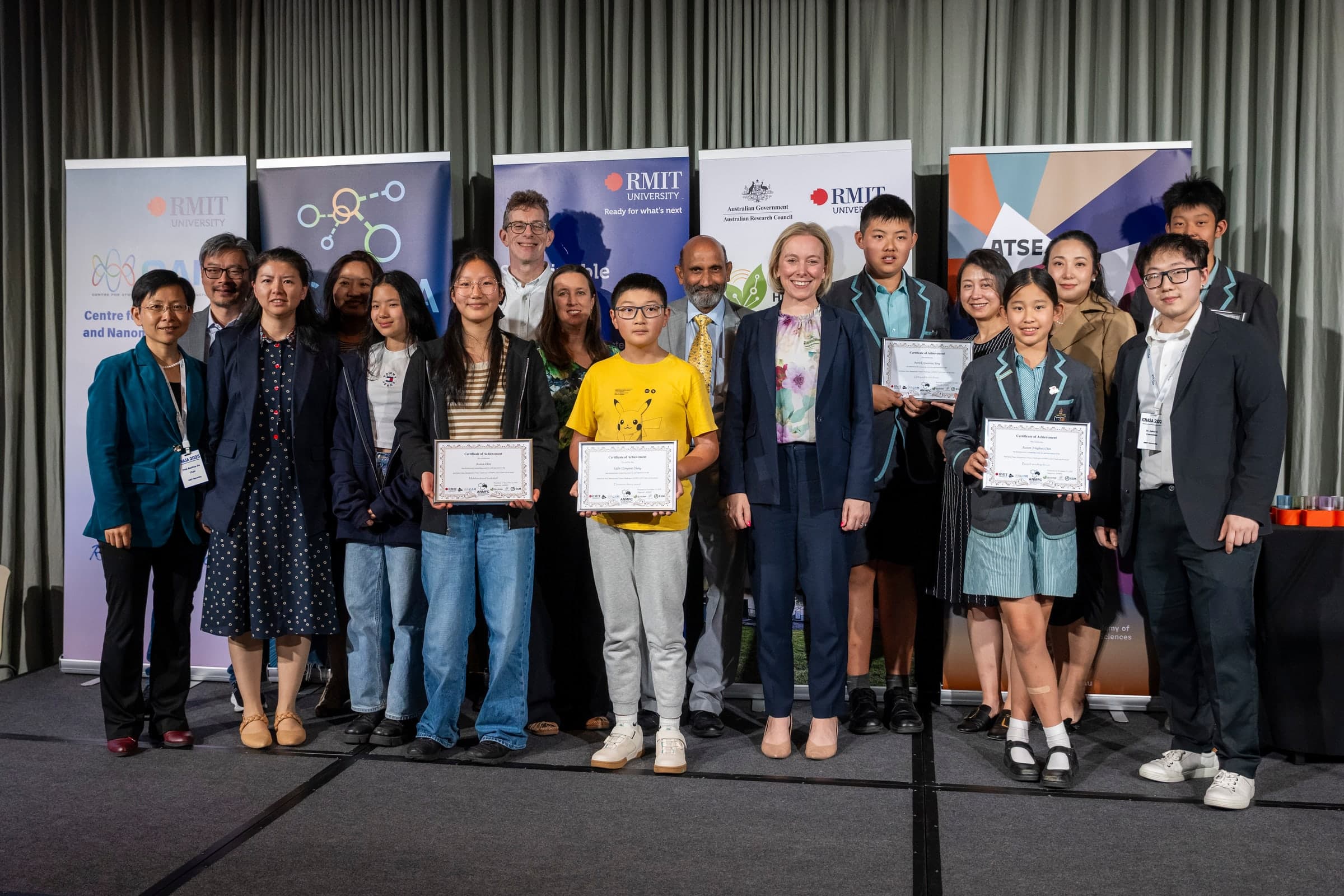 ANMFC 2025 finalists, judges and organisers together after the grand final