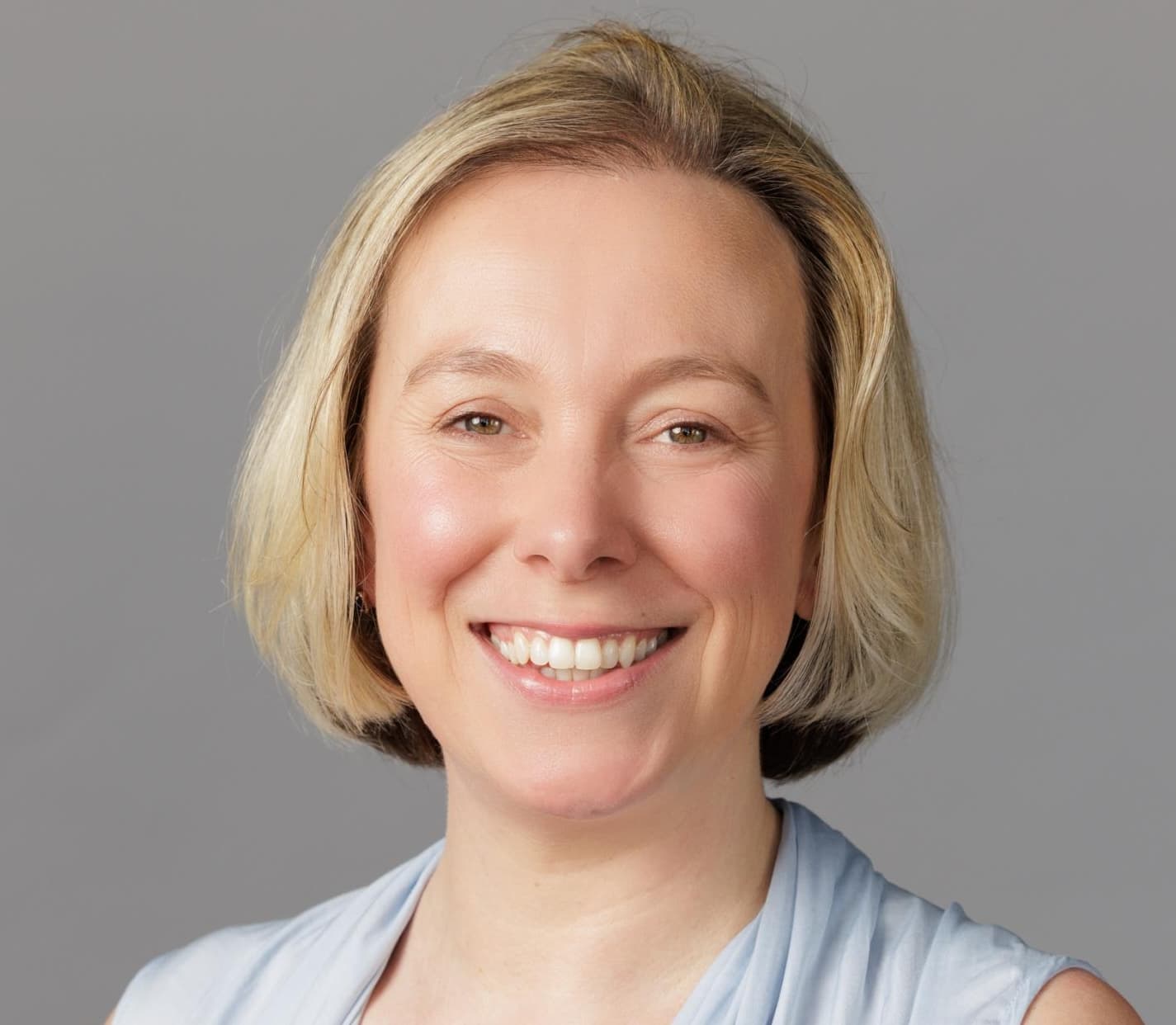 2025 挑战赛评委 Sarah McSwiney 博士